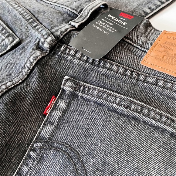 Levi’s Wedgie Icon Fit Button Fly Jeans Better Weatherhead 26 - Picture 7 of 11